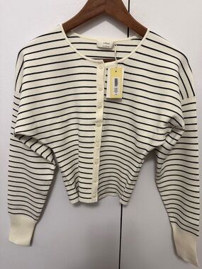 Wilfred Golightly Cardigan - Wonder Yarn - Limited Edition — Lt Birch/ Admiral